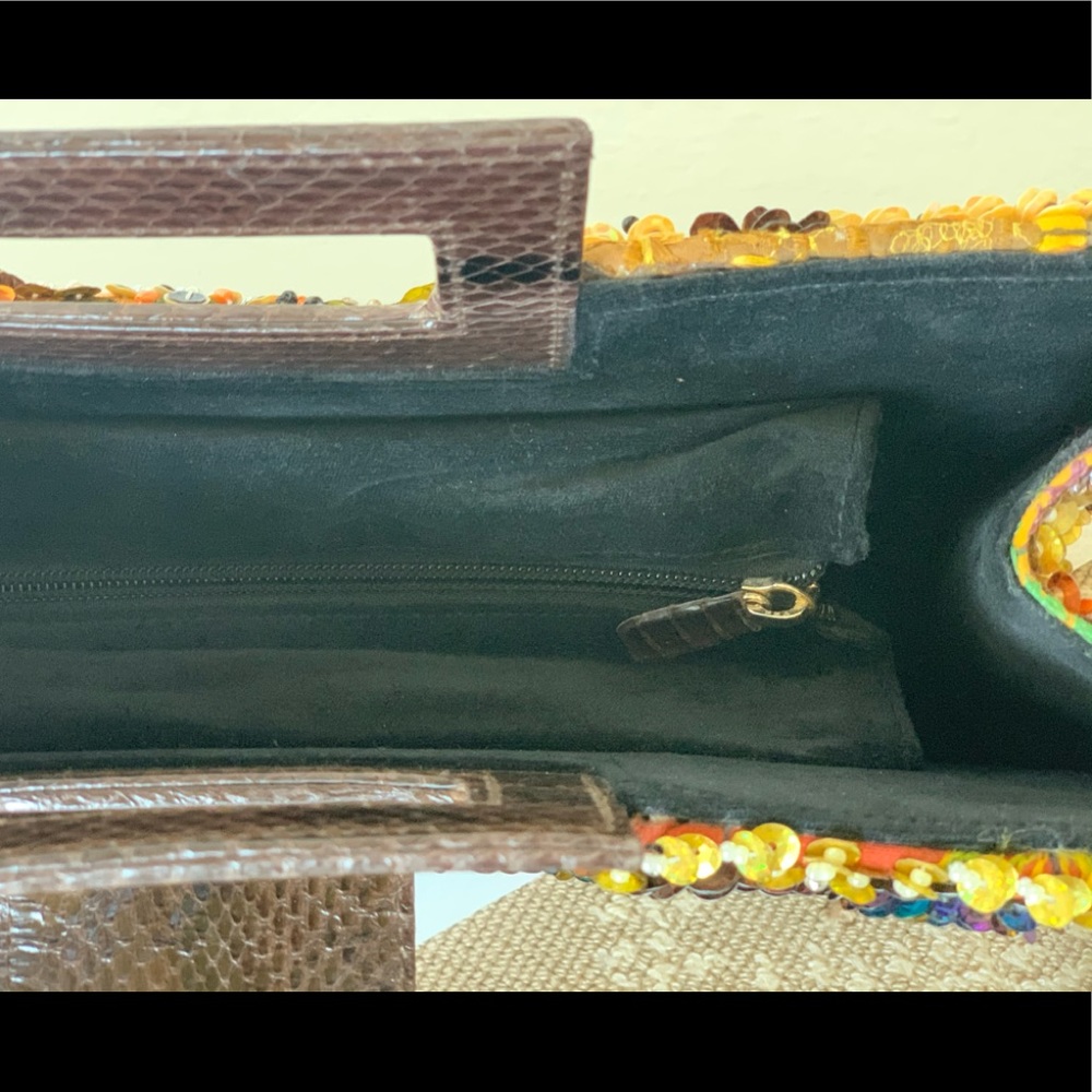 Brown Sitting Pretty Signature Handbag NWOT - Picture 5 of 6